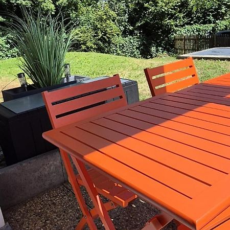 Appartement Avec Piscine & Jardin Pied De La Telecabine Saint-Gervais-les-Bains Exterior foto